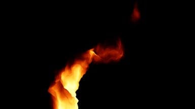 Fire-twisted-flame-02